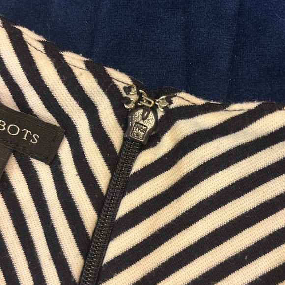 Talbots Black and White sleeveless v-neck stripe Dress, cotton knit, large - Picture 8 of 8